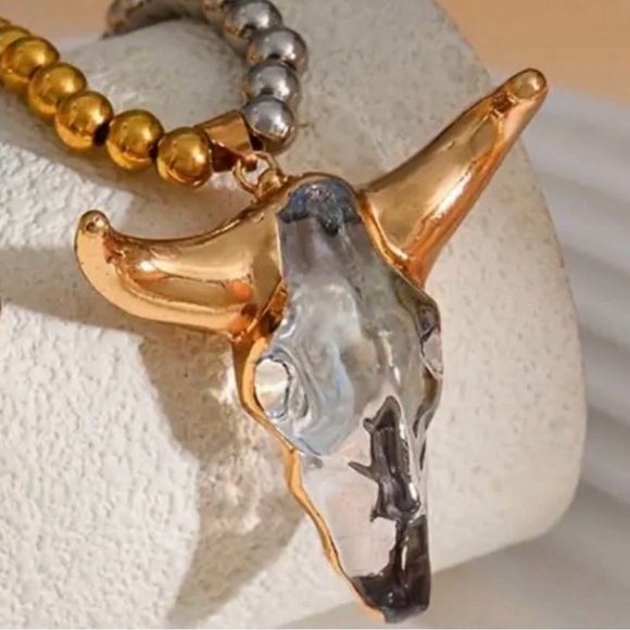 “Crystal Bull” Horned Gothic Skull Cow Heifer Longhorn Western Country Bracelet - Picture 2 of 9